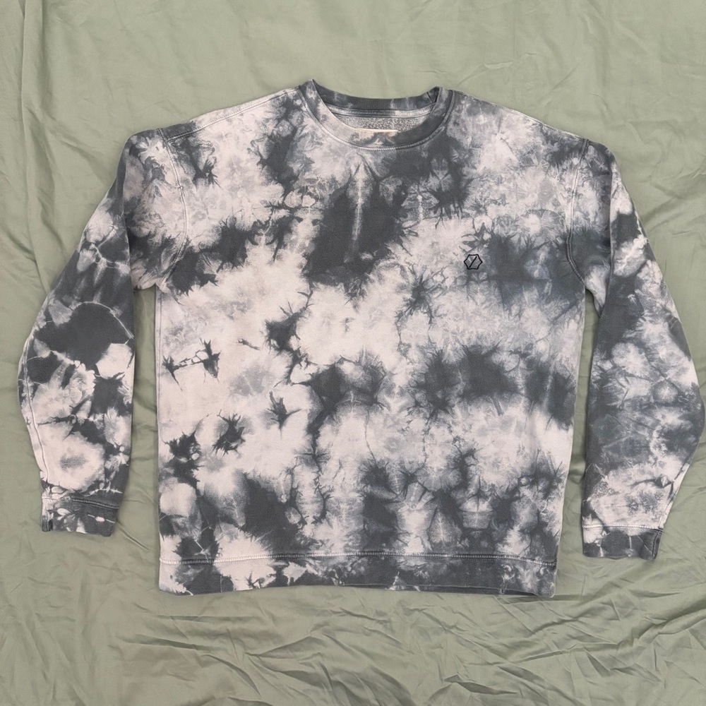 Tie-Dye Sweatshirt in Black and White